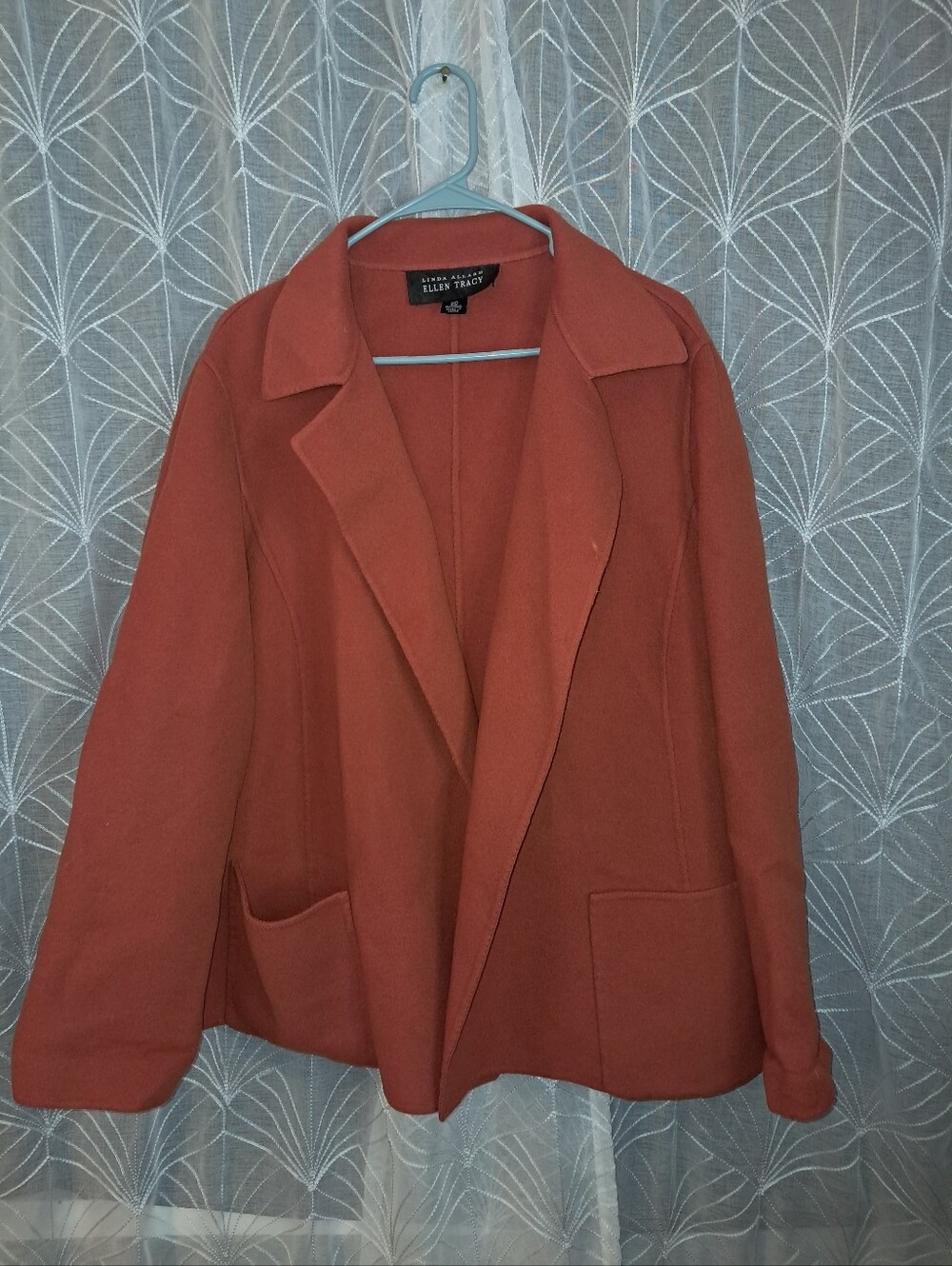 Linda Allard with Ellen Tracy brand Women's size 20, 100% wool cardigan jacket